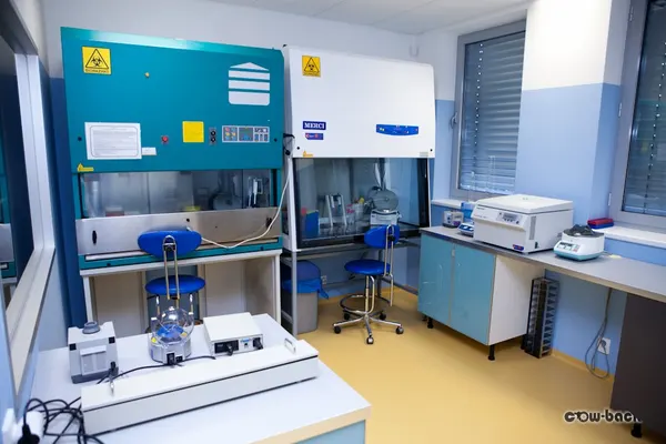 Wyposażenie laboratorium genetycznego Genomac